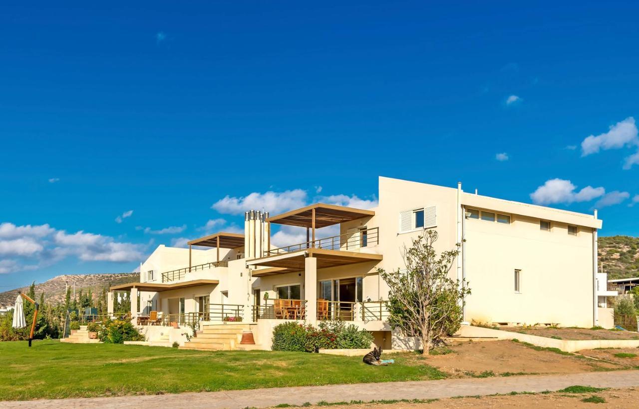 סוניו Legrena Beach Villa מראה חיצוני תמונה