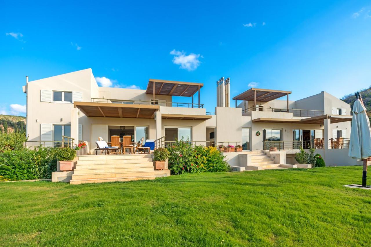 סוניו Legrena Beach Villa מראה חיצוני תמונה