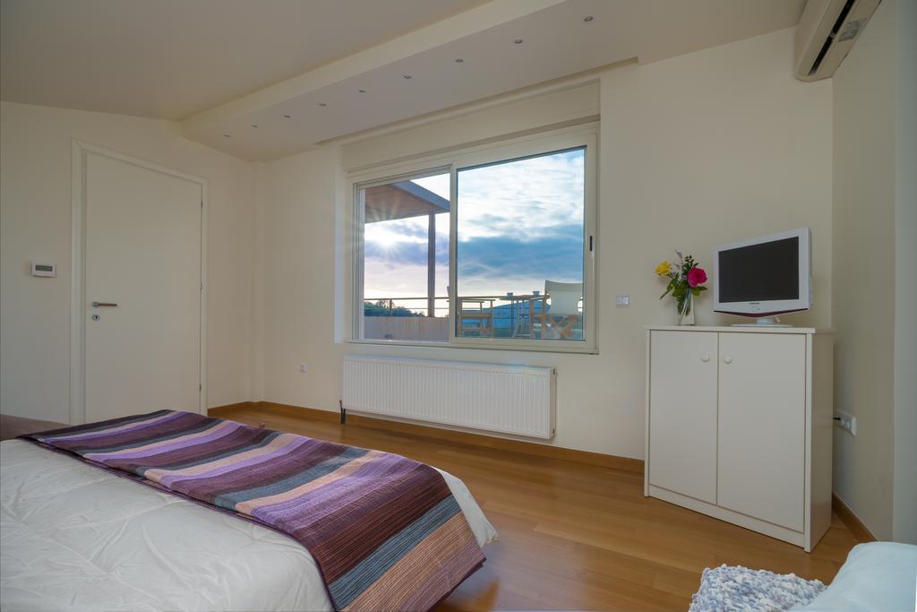 סוניו Legrena Beach Villa מראה חיצוני תמונה