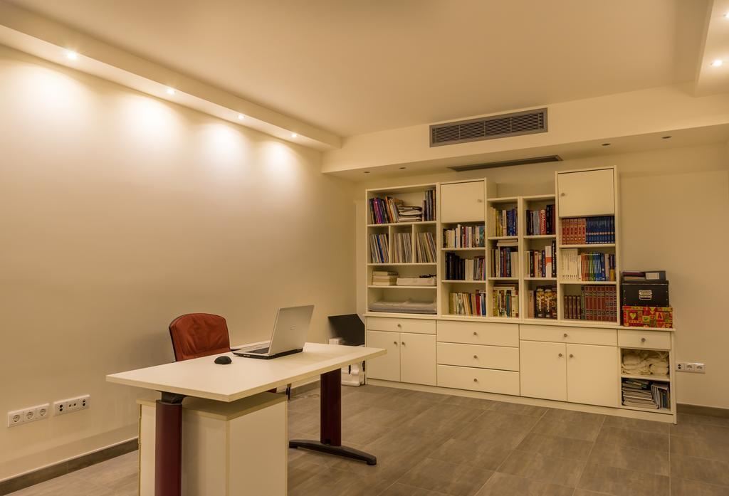 סוניו Legrena Beach Villa מראה חיצוני תמונה