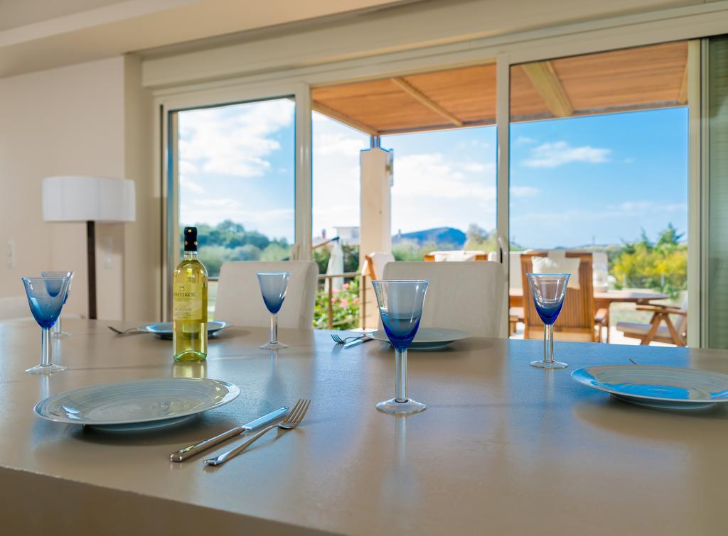 סוניו Legrena Beach Villa מראה חיצוני תמונה