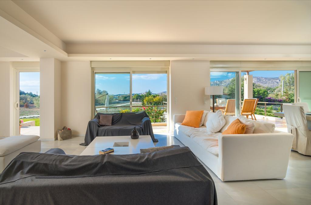סוניו Legrena Beach Villa מראה חיצוני תמונה