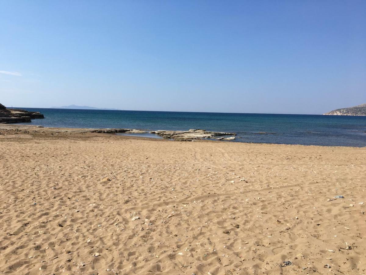 סוניו Legrena Beach Villa מראה חיצוני תמונה