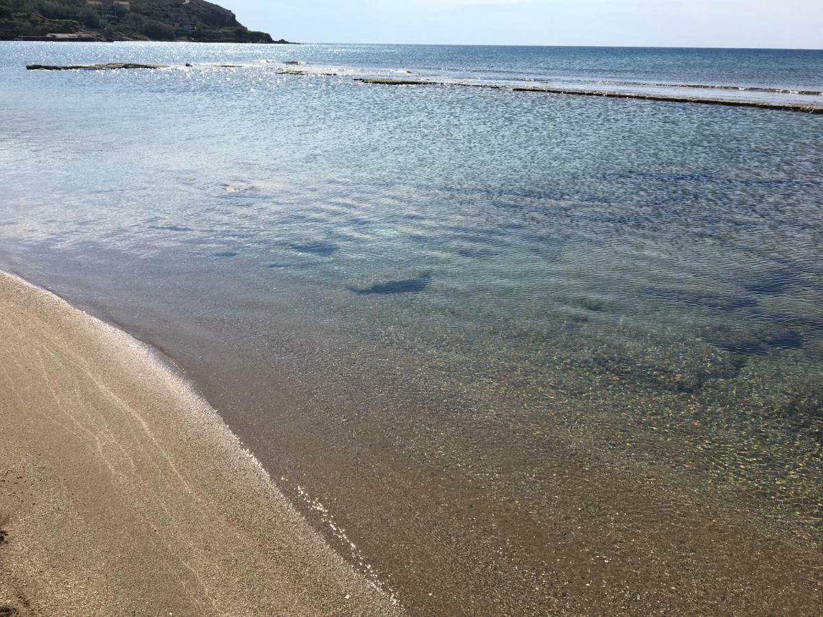 סוניו Legrena Beach Villa מראה חיצוני תמונה